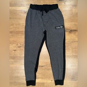 Calvin Klein Dark Charcoal Heather Black Revive Joggers Size: Small